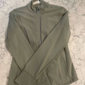 NWOT slim fit yoga zip up